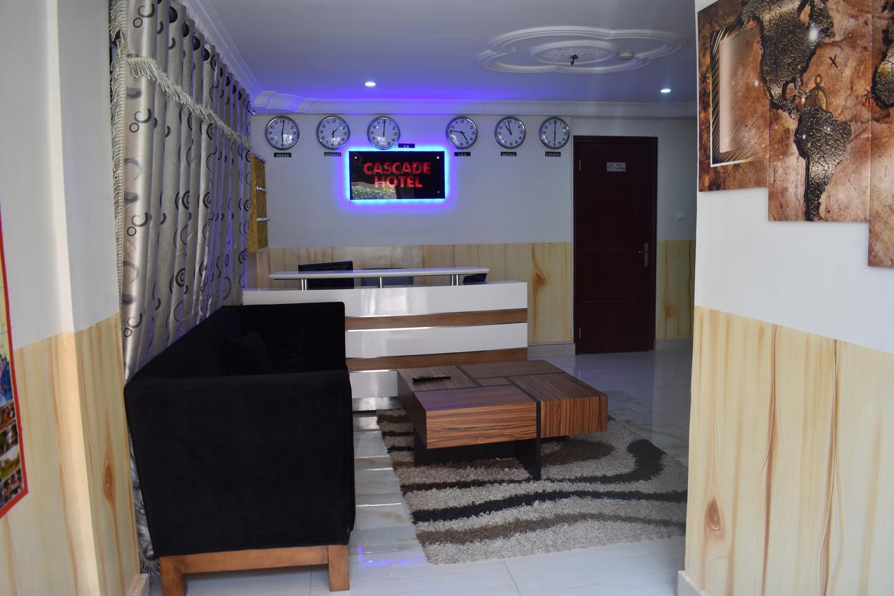Cascade Hotel Lapaz Экстерьер фото